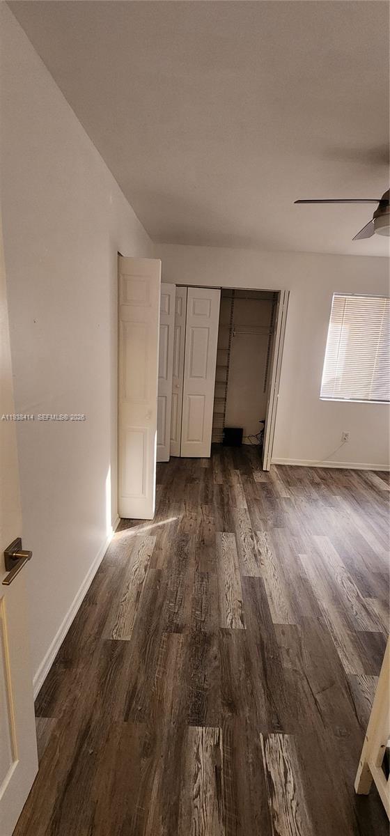 Building Photo - 9660 W Elm Ln