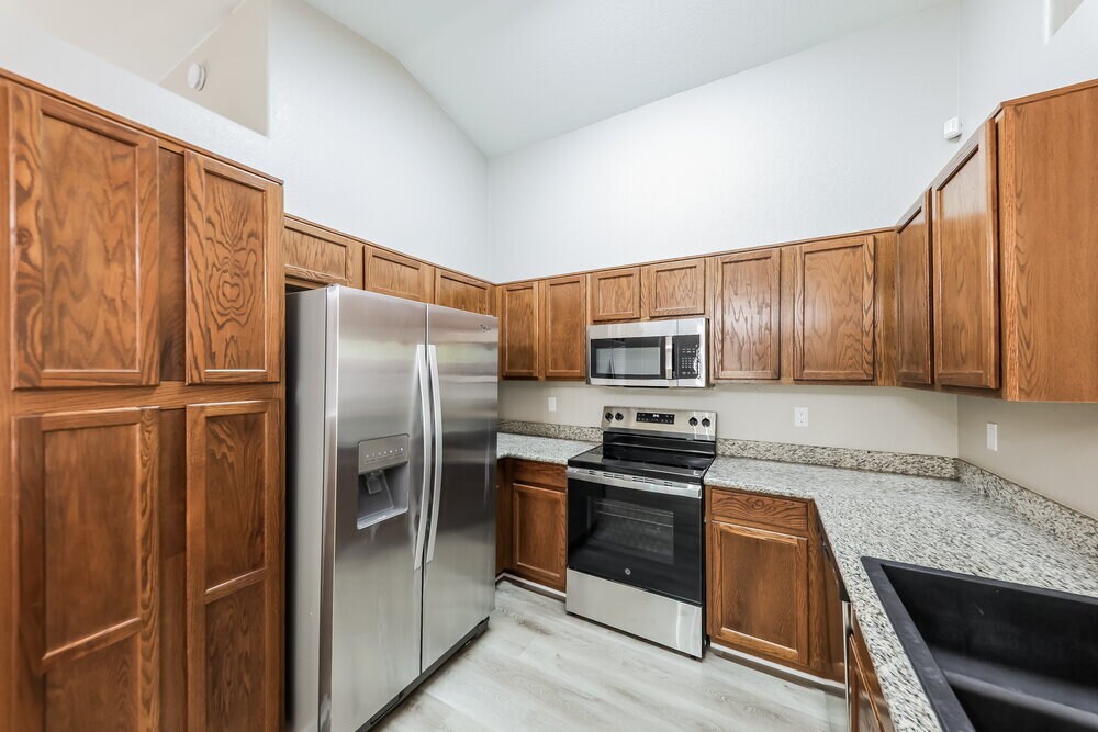 Building Photo - 427 N Payton