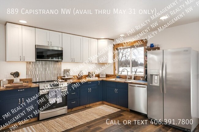 Building Photo - 889 Capistrano NW