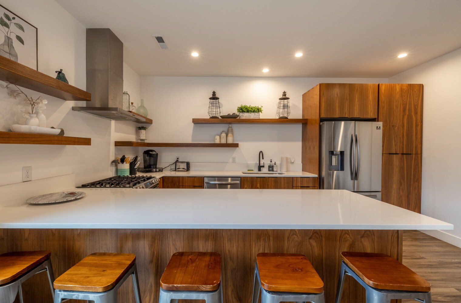 Building Photo - 2597 S 700 E