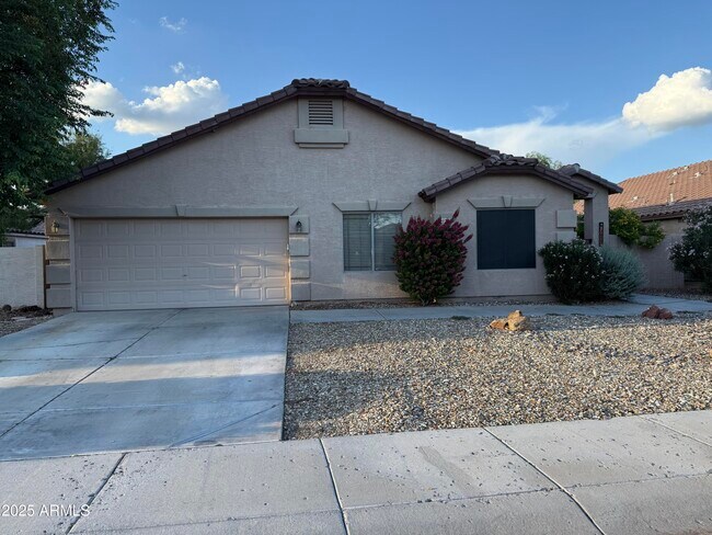 Primary Photo - 7458 W Firebird Dr