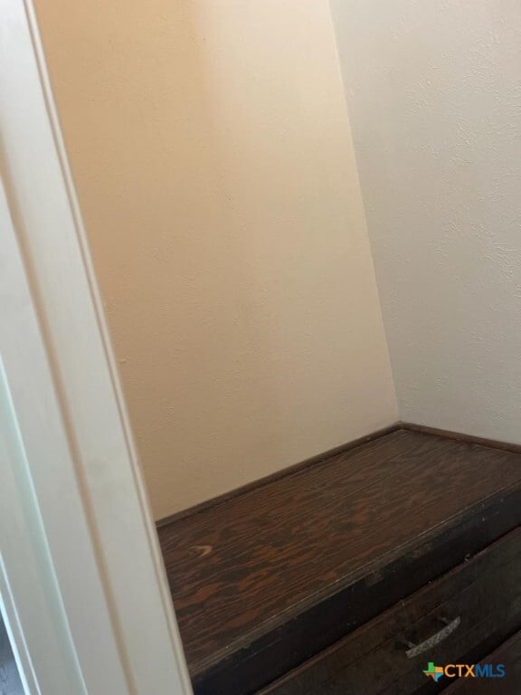 Building Photo - 1818 Janis Dr