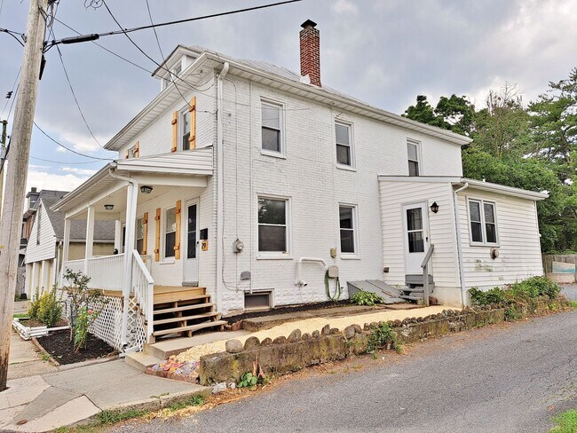 Building Photo - 29-31 S 4th Street