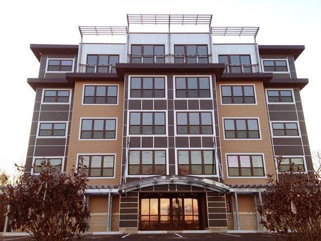 Building Photo - Quarry Edge 445