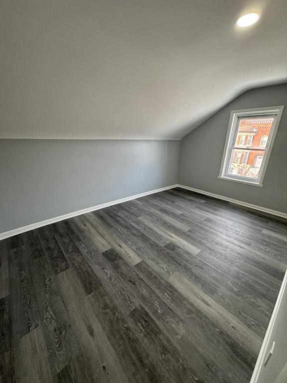 Building Photo - 116 N Hickory St