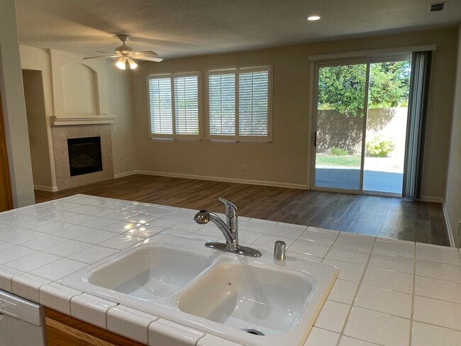 Building Photo - SINGLE STORY, 3 BED, 2 BATH, 2 CAR, LARGE BACK YARD