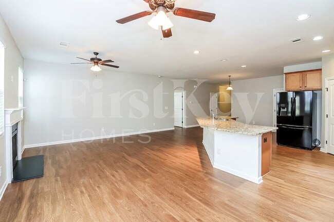 Building Photo - 405 Trail Finders Way