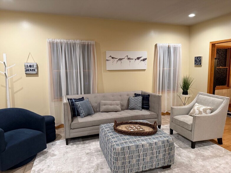 Building Photo - 5539 South St