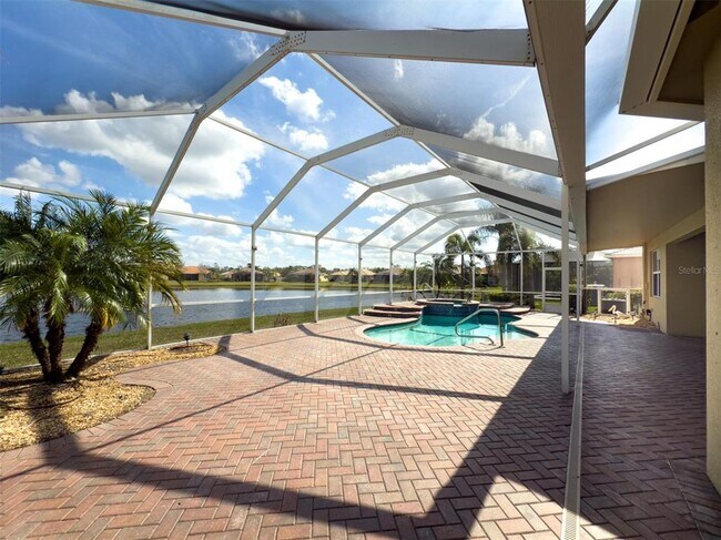 Building Photo - 16206 Diamond Bay Dr