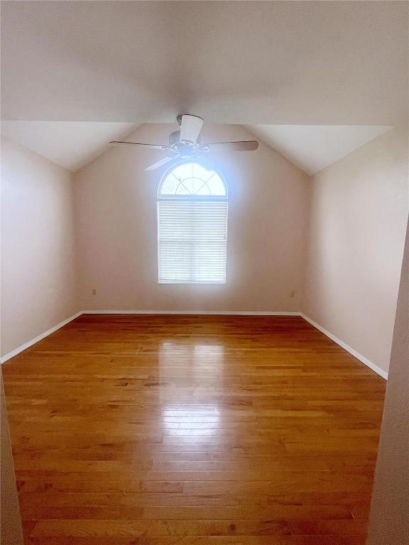 Building Photo - 1146 Illini Dr