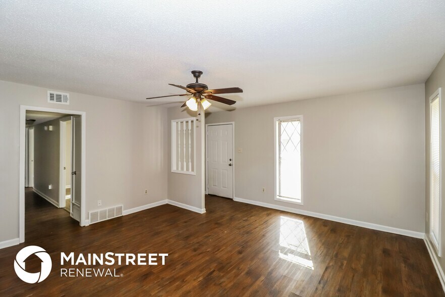 Building Photo - 5948 Hickory Leaf Dr