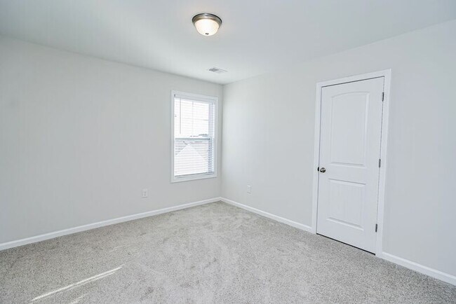 Building Photo - 318 Trail Branch Ct.