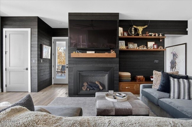 Building Photo - 91 Rodgers Ln