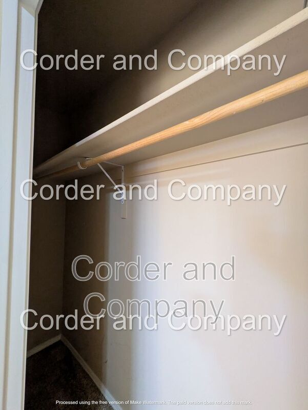 Building Photo - 940 Sellers Dr NE