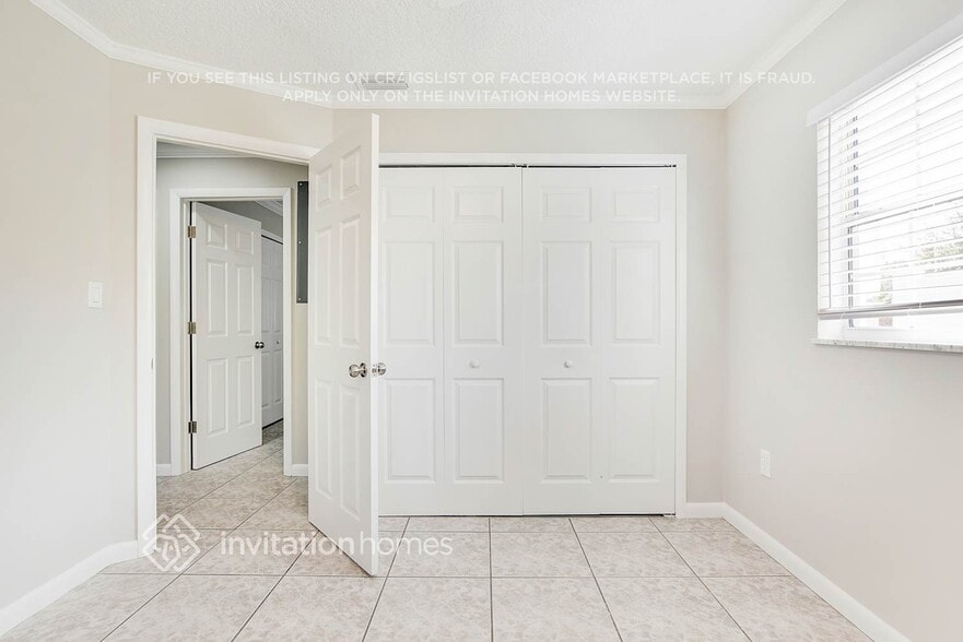 Building Photo - 1842 Teakwood Dr