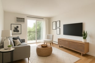 Building Photo - 1250 Golden Cir