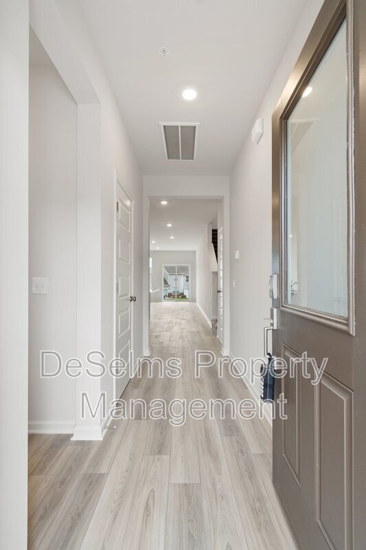 Building Photo - 431 Alcott Wy