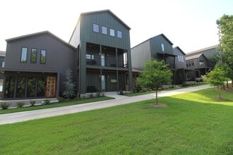 Building Photo - 2966 Old Missouri Rd