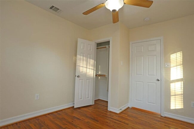 Building Photo - 12010 11th St