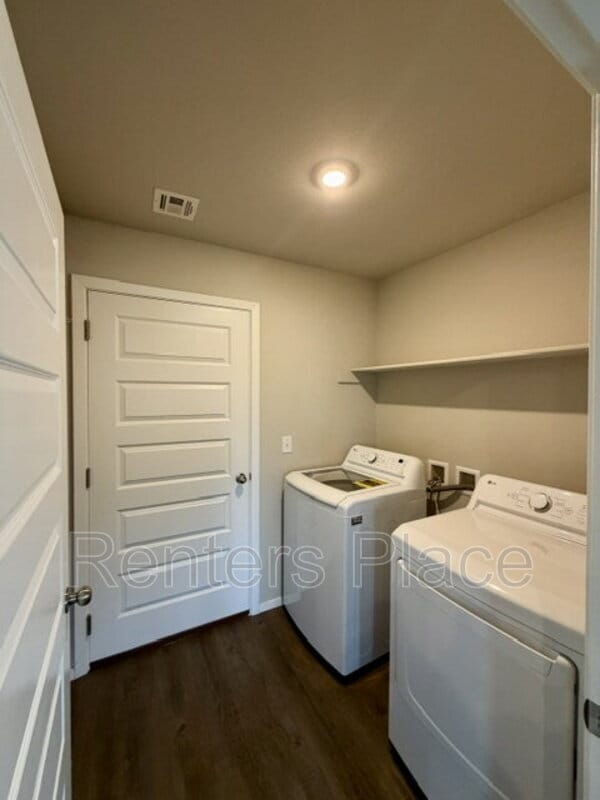 Building Photo - 3704 S 146th E Ave
