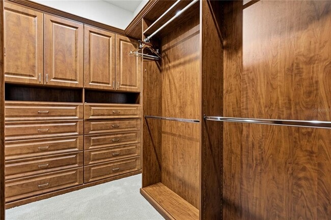 Building Photo - 515 5th Ave NE