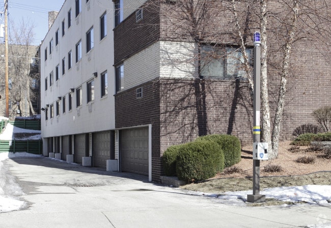 Building Photo - The Westgate