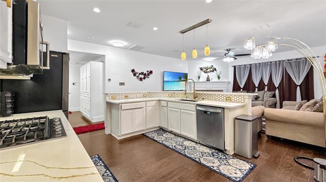 Building Photo - 7848 Ravens Cliff Dr