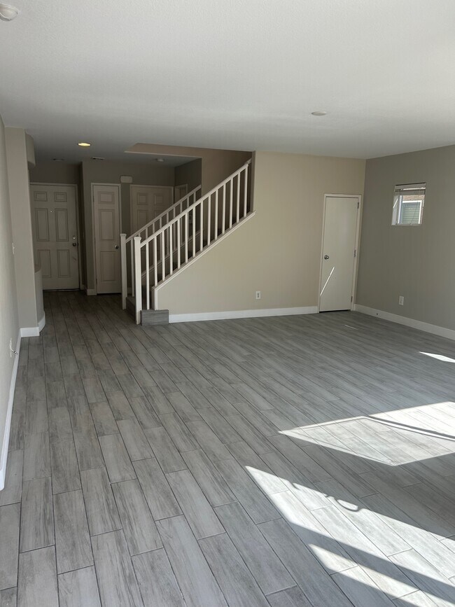 living room - 4121 Sandy Breeze Ln