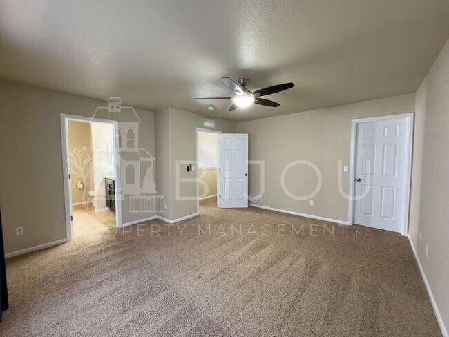 Building Photo - 9647 Carnival Ln