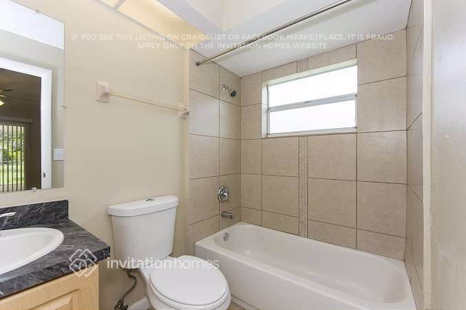 Building Photo - 630 SW 29th St