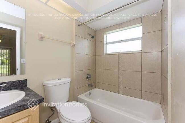 Building Photo - 630 SW 29th St