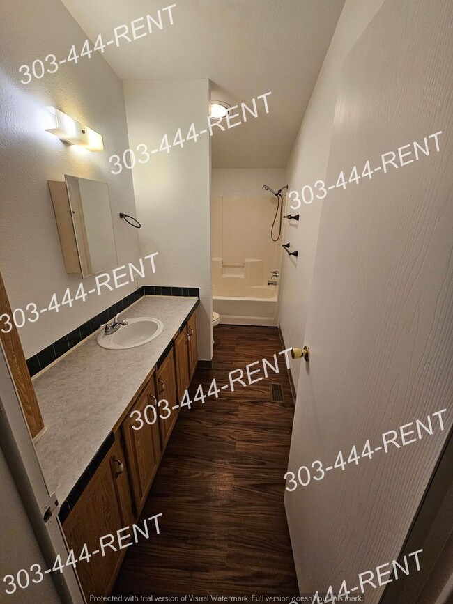 Building Photo - Spacious 3 Bedroom, 2 Bath Modular Home! Fresh New Paint!!