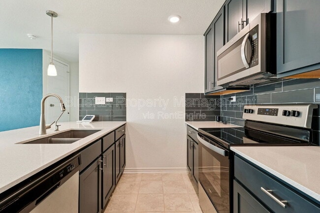 Building Photo - 15506 Selene View