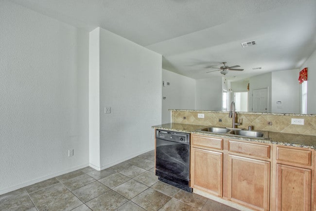 Building Photo - 14227 Bluesky Point Ct