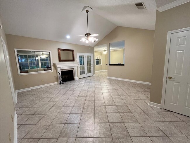 Building Photo - 13406 Briar Hollow Dr