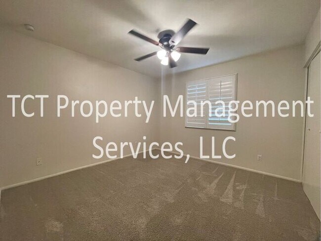 Building Photo - Spacious Open Concept 3 bedroom, 2 bath Home in Tempe AZ.