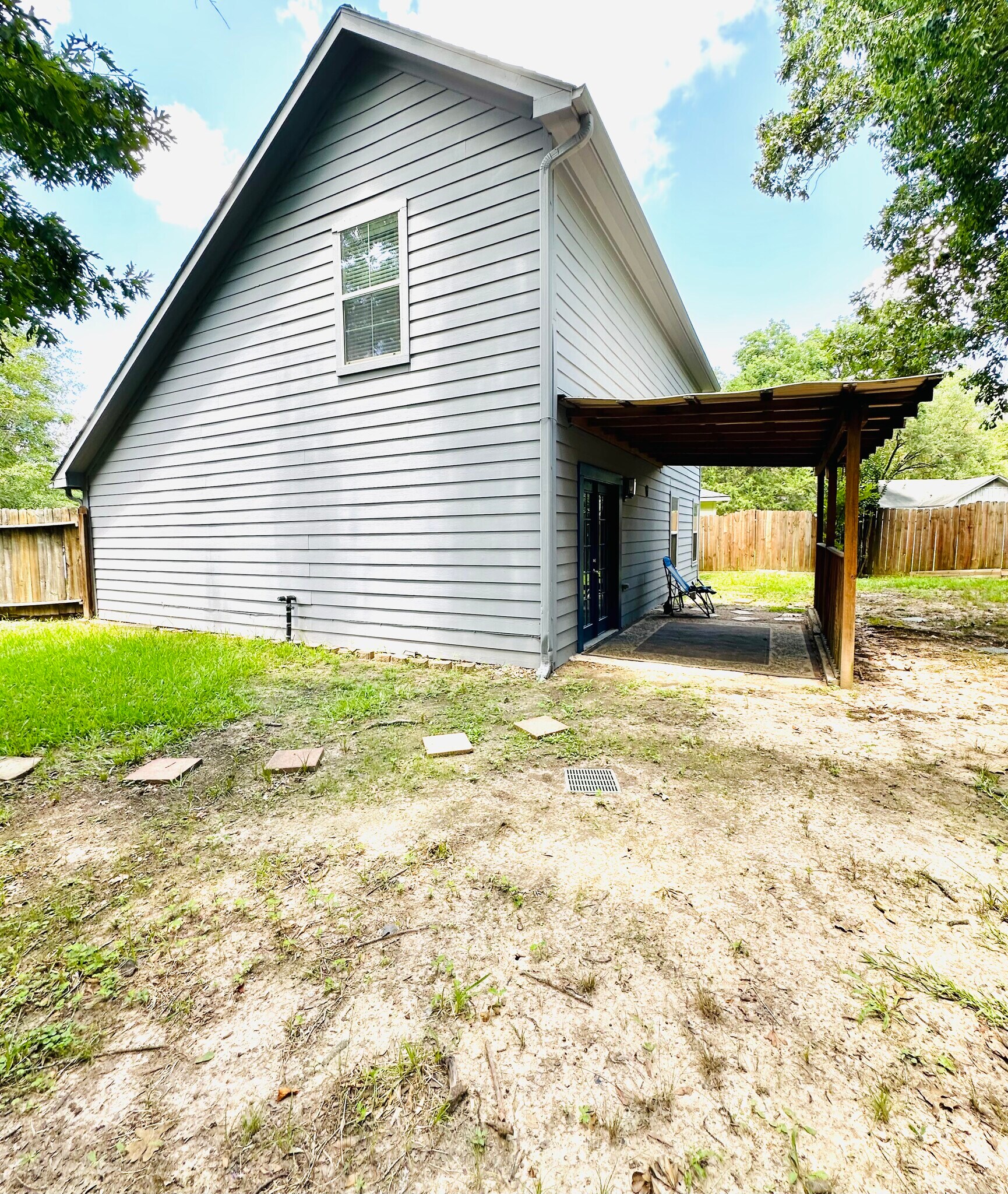 Building Photo - 1109 Byrdsong Ct
