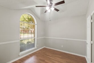 Building Photo - 8200 Stern St