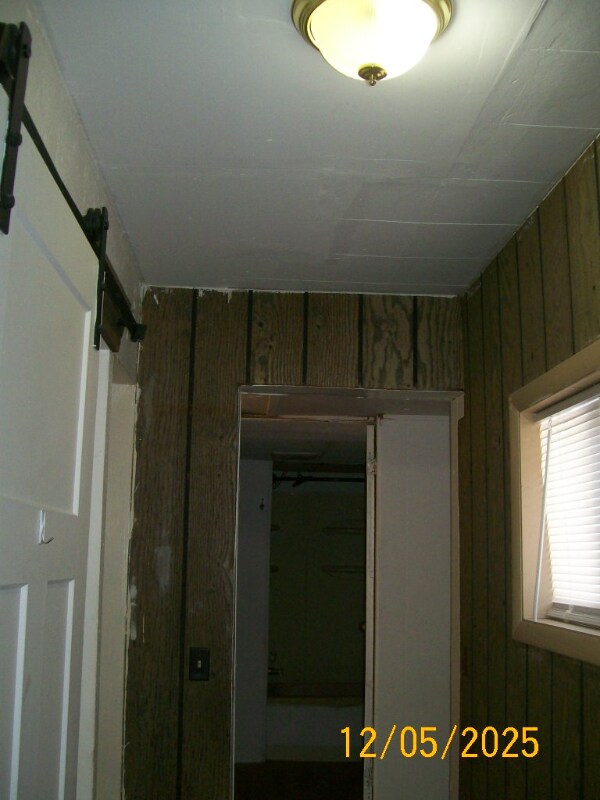 Building Photo - 3098 Springhill Rd