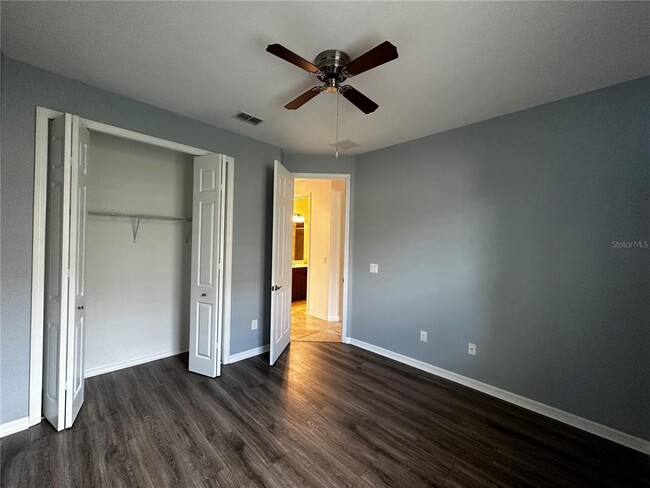 Building Photo - 1321 Cielo Ct