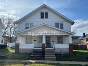Building Photo - 814-816 Chestnut Street