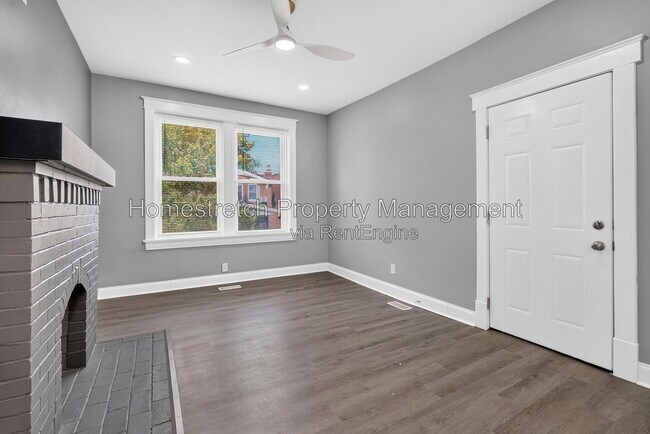 Building Photo - 3706 Meramec St