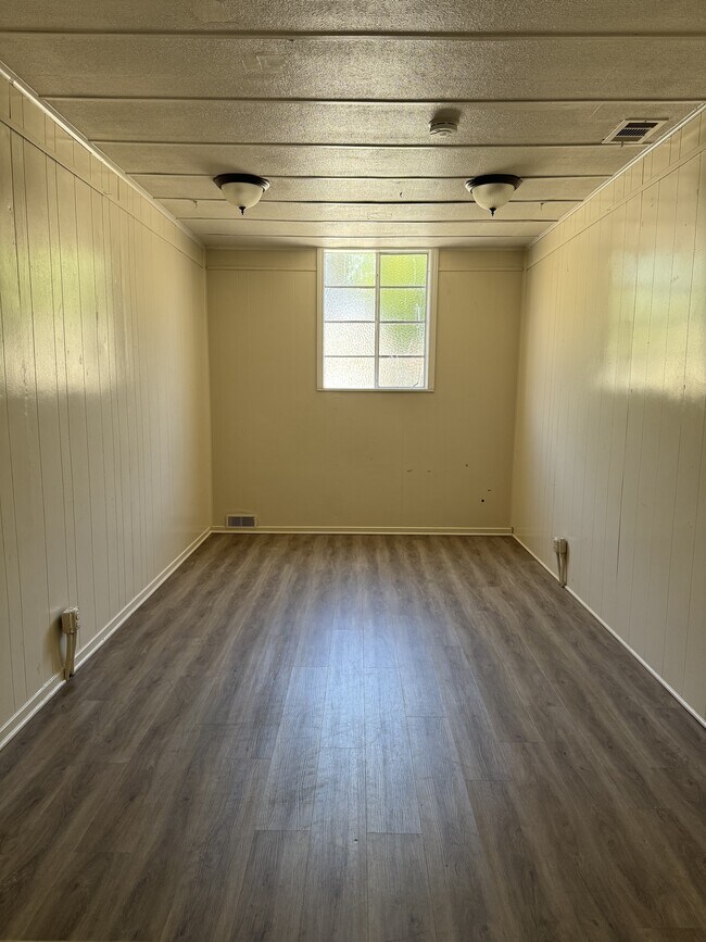 Building Photo - 934 Santa Clara St