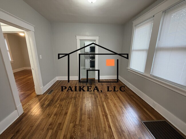 Building Photo - 2915 Burroughs St