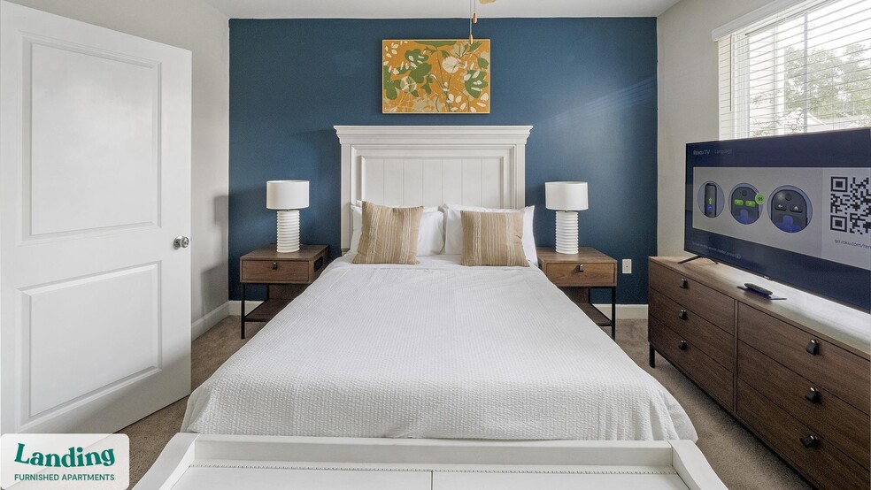 Building Photo - 195 N Creek Dr