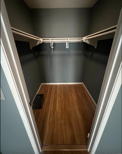 Building Photo - 812 Coriander Dr