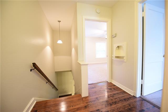 Building Photo - 6357 Oriole Dr