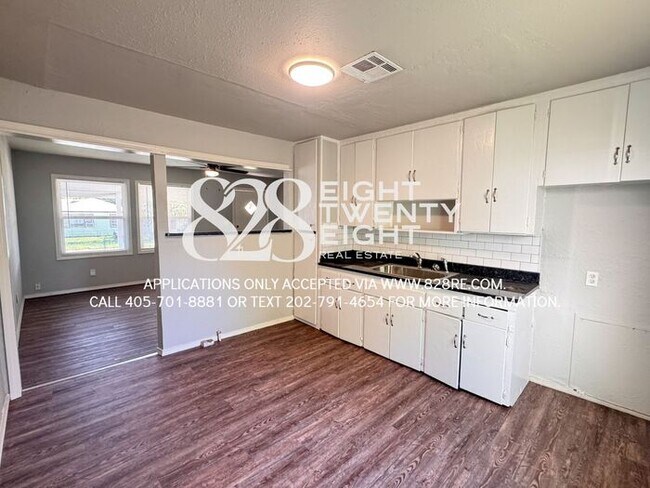 Building Photo - *AVAILABLE NOW* 3 BED/1 BATH SINGLE FAMILY HOME IN DEL CITY!