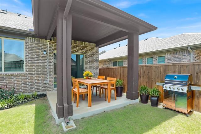 Building Photo - 1135 Saddle Ridge Dr