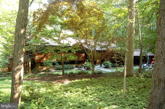 Building Photo - 9728 Swift Creek Ct